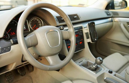 כיצד לבחור את אביזרי רכבי היוקרה הטובים ביותר?2